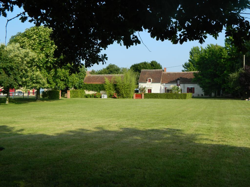 Le Bout Du Monde Bed & Breakfast Villedieu-sur-Indre Exterior photo