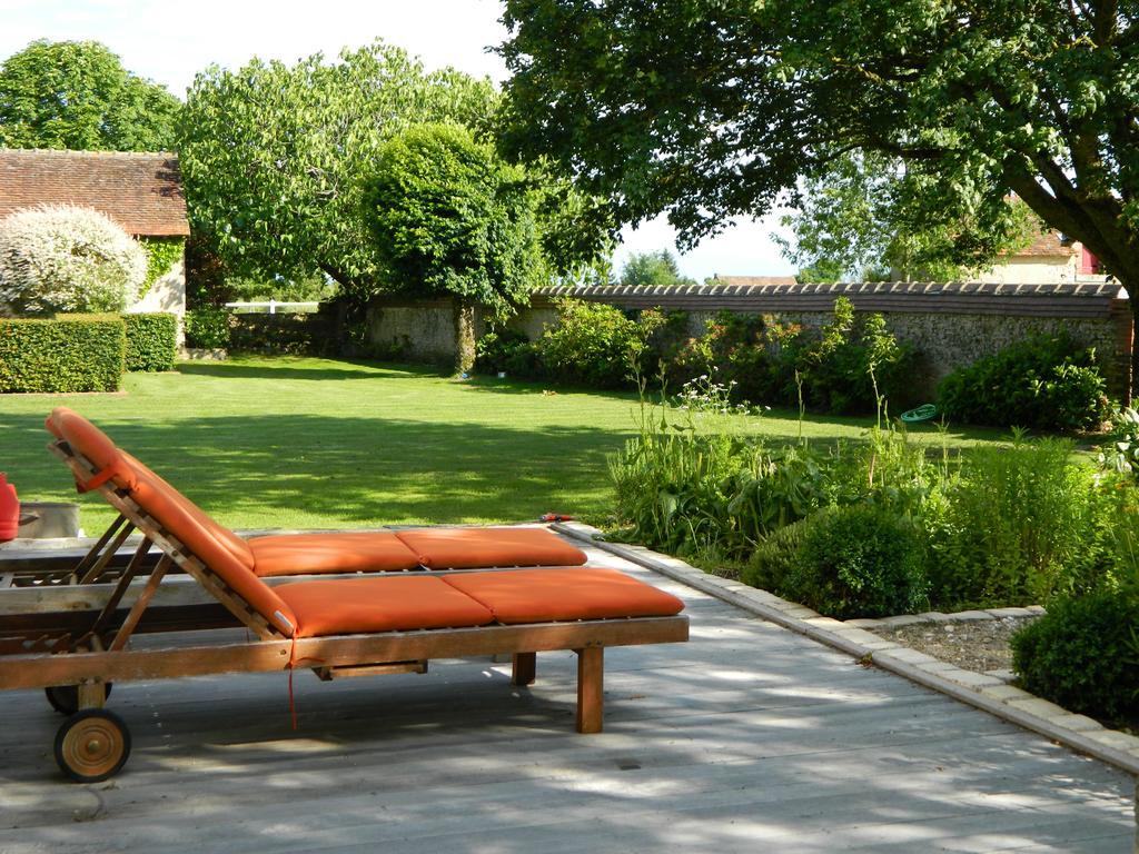 Le Bout Du Monde Bed & Breakfast Villedieu-sur-Indre Exterior photo