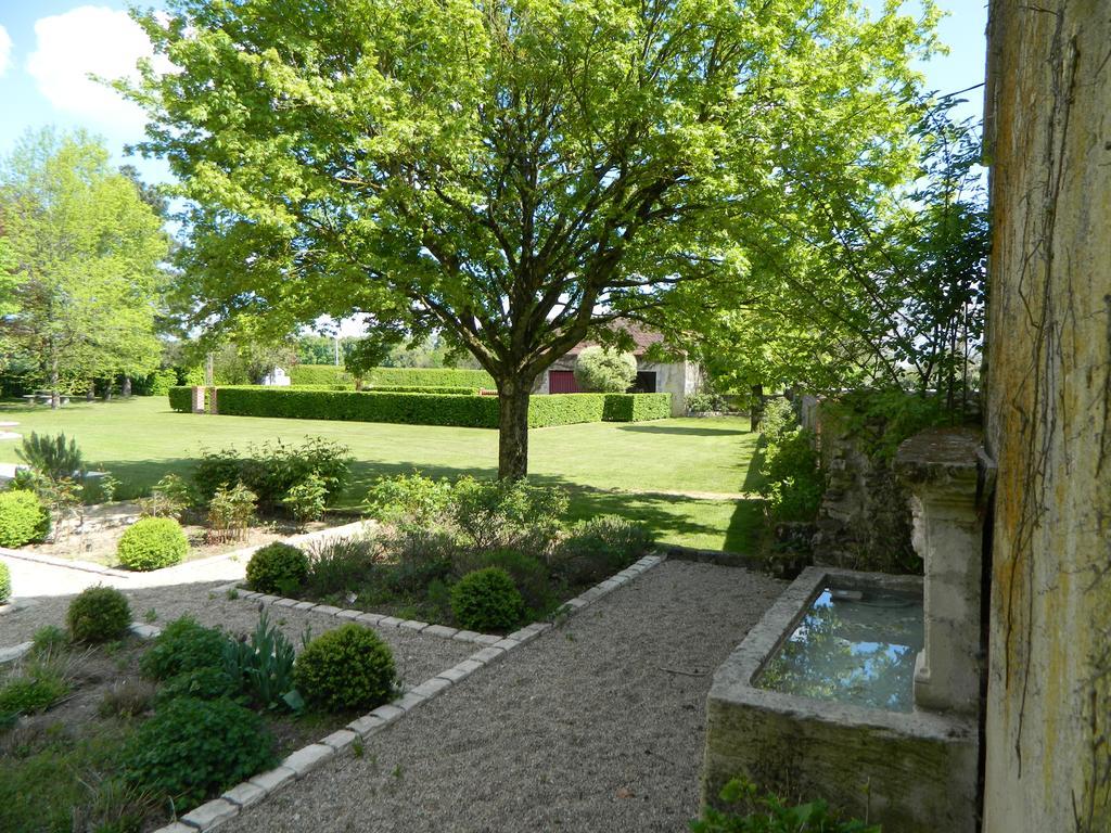 Le Bout Du Monde Bed & Breakfast Villedieu-sur-Indre Exterior photo