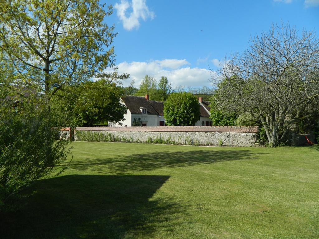 Le Bout Du Monde Bed & Breakfast Villedieu-sur-Indre Exterior photo