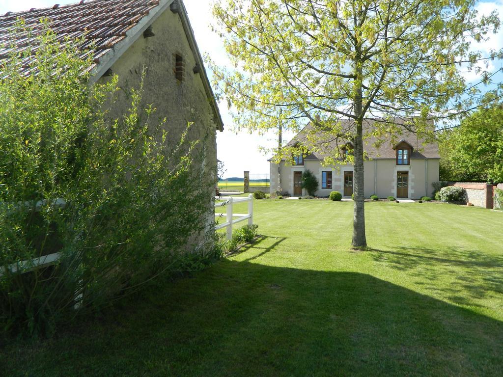 Le Bout Du Monde Bed & Breakfast Villedieu-sur-Indre Exterior photo